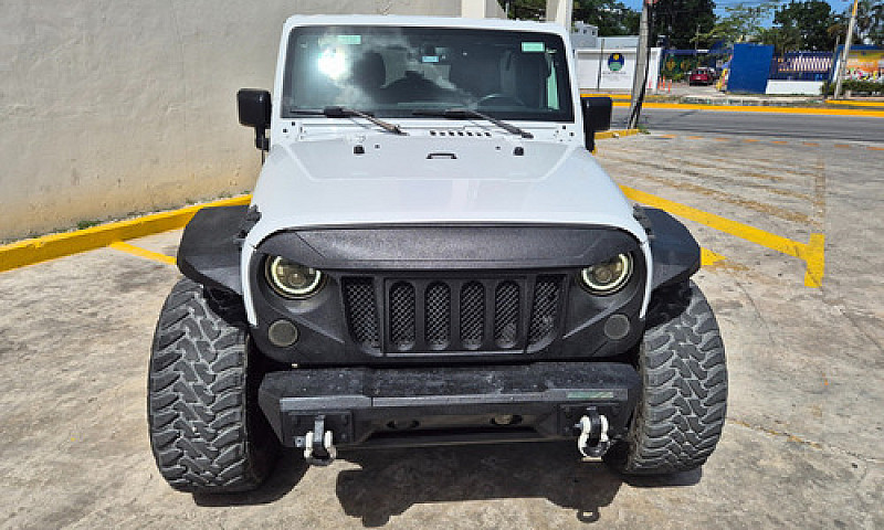 Jeep Wrangler 3.7 Un...
