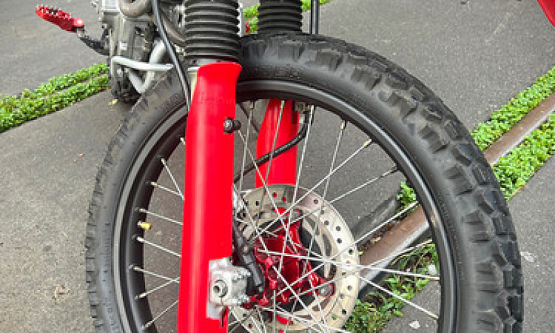 Moto En Perfecto Est...