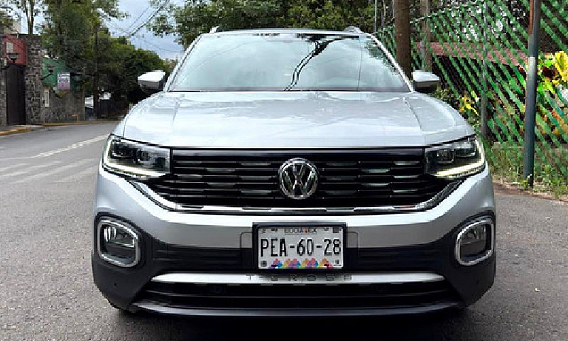 Volkswagen T-Cross 1...