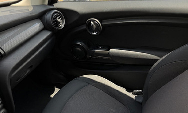 Mini Cooper 1.5 Salt...