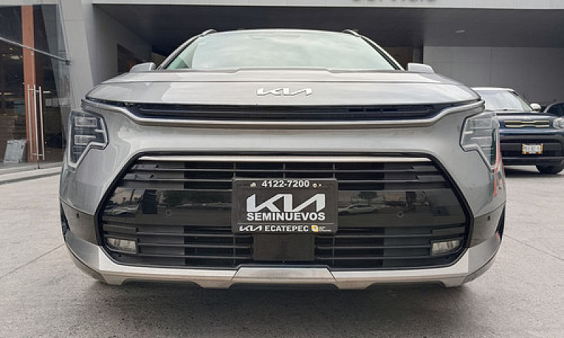 Kia Niro 2024...