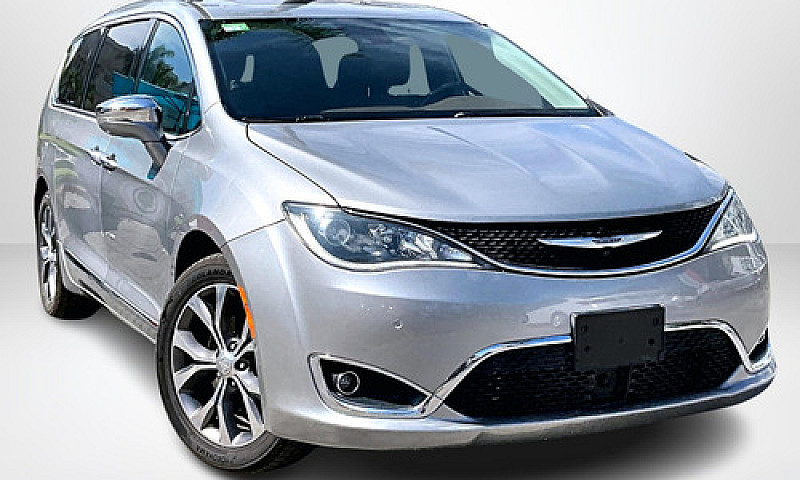 Chrysler Pacifica 20...