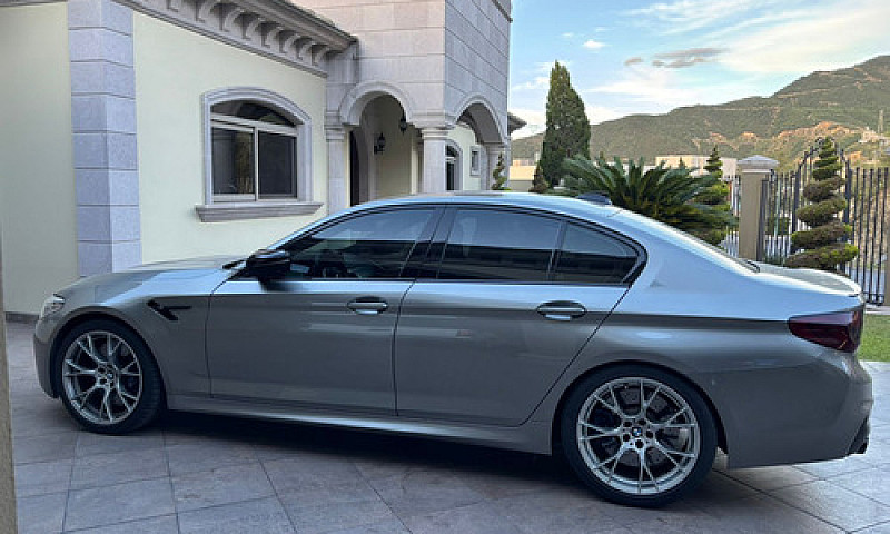 Bmw M5 4.4 M5 Sedán ...