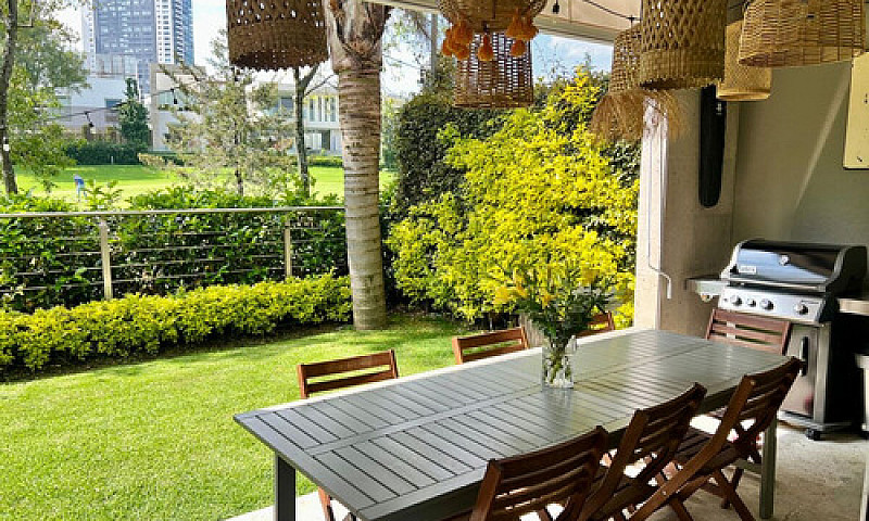 Casa En Venta En Lom...
