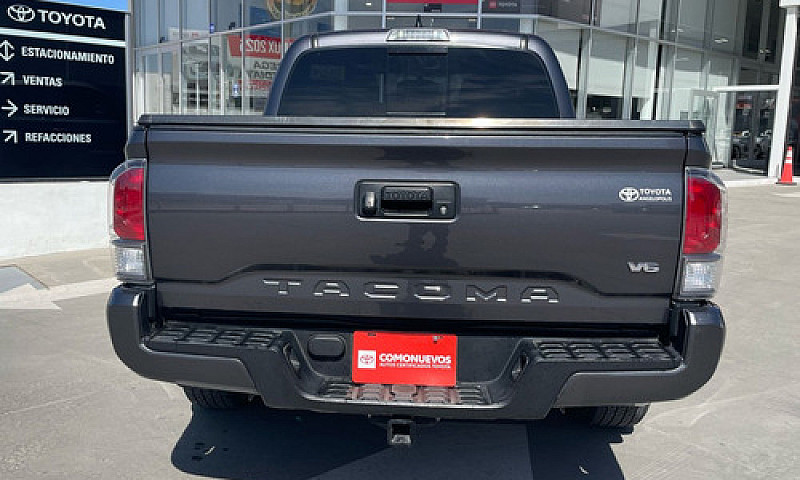 Toyota Tacoma 2021...
