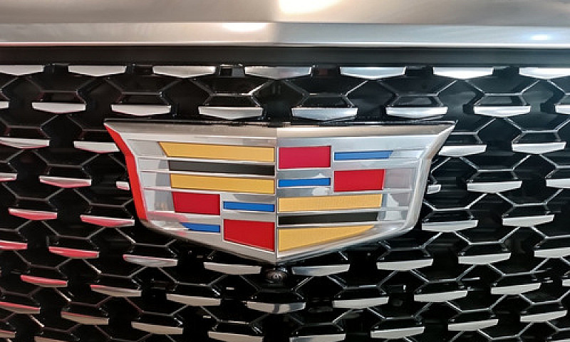 Cadillac Escalade Es...