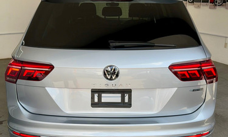 Volkswagen Tiguan 2....