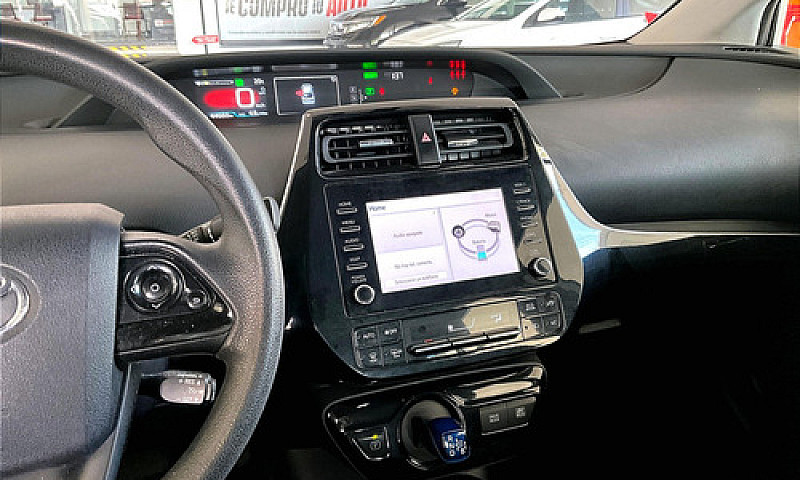 Toyota Prius 2020...