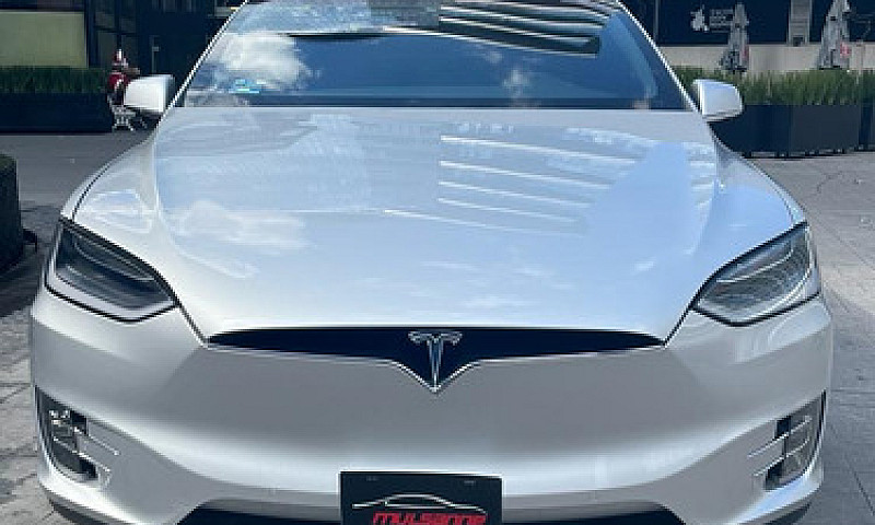 Tesla Model X 100D...