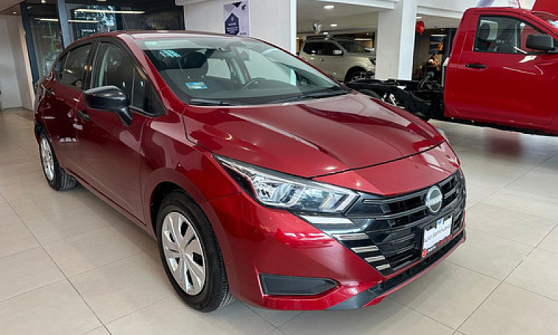 Nissan Versa 2023...
