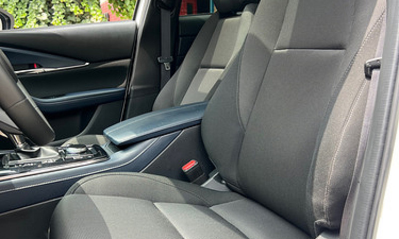 Mazda Cx-30 Sport Hi...