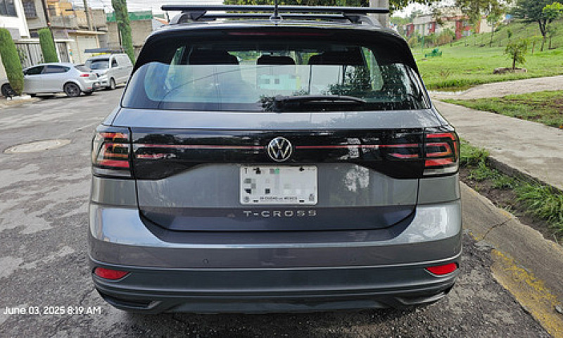 Volkswagen T-Cross 1...