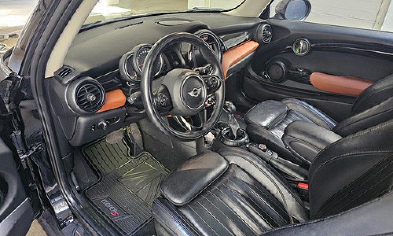 Mini Cooper 1.5 Seve...
