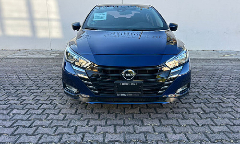 Nissan Versa 2023...