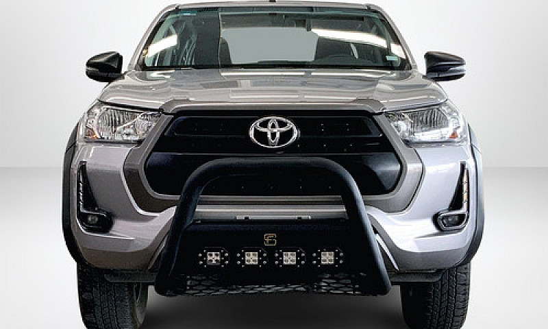 Toyota Hilux 2022...