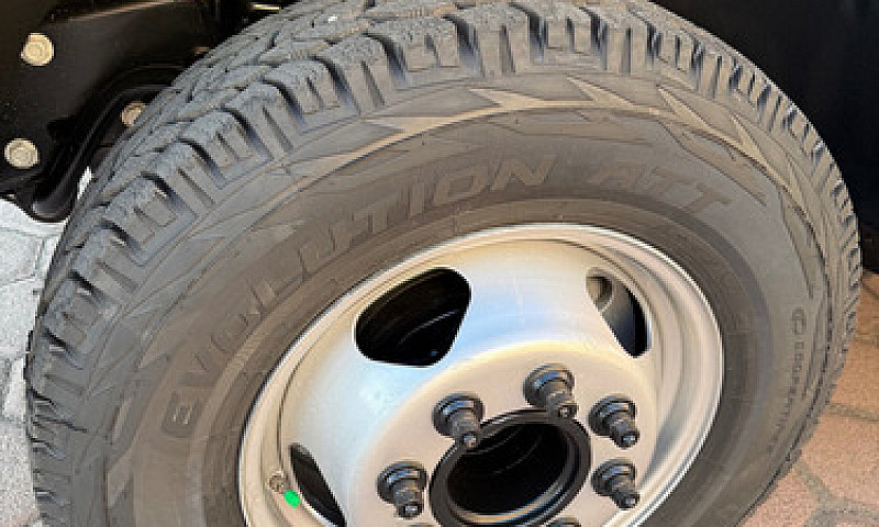 Chevrolet Silverado ...