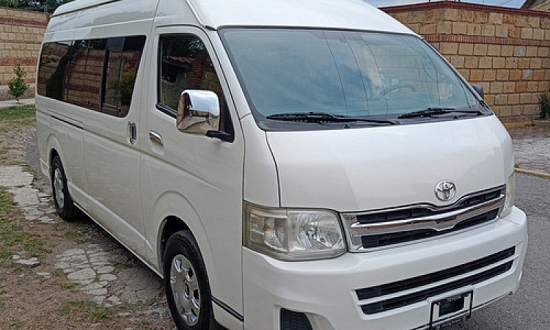Toyota Hiace 2.7 Bus...
