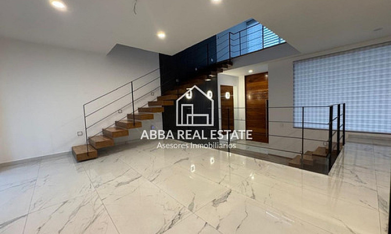 Casa En Venta, Resid...