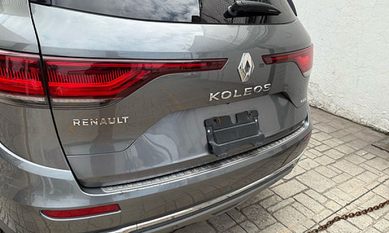 Renault Koleos 2023...