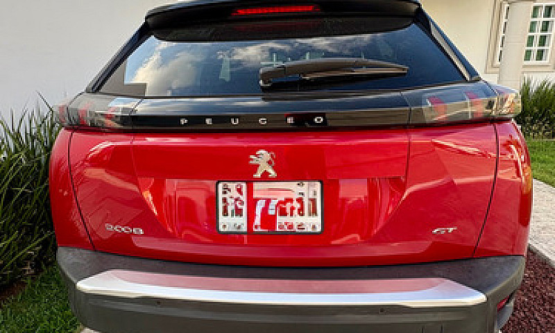 Peugeot 2008 1.2T Pu...