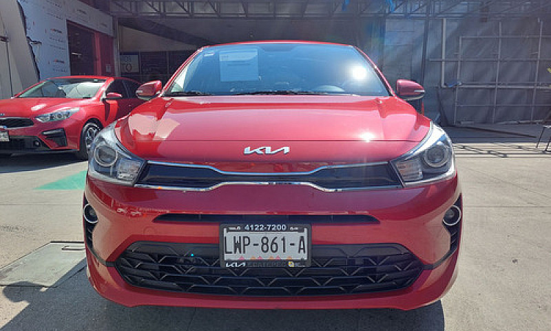 Kia Rio 2023...