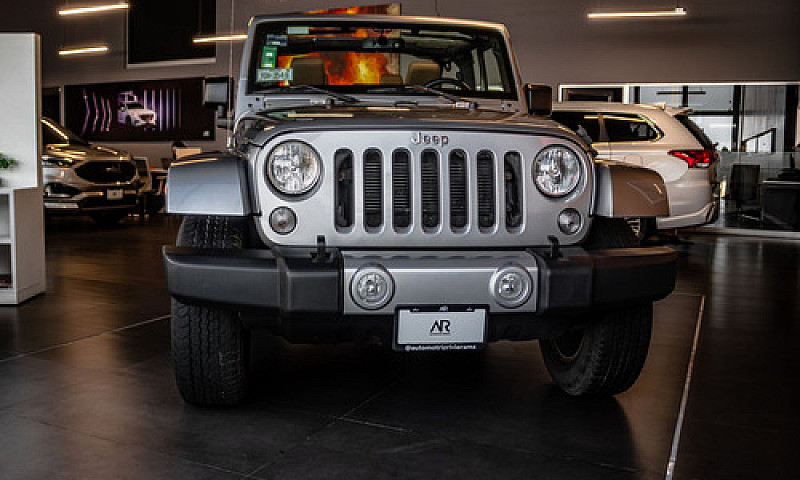 Jeep Wrangler 2015...