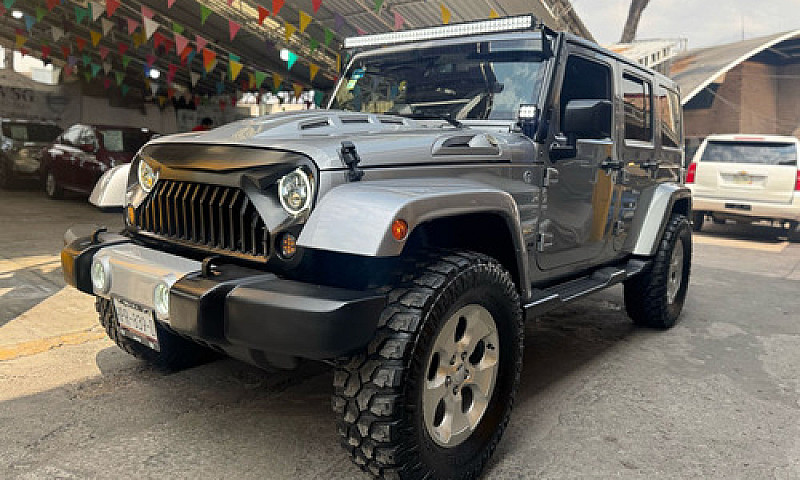 Jeep Wrangler 3.6 Un...