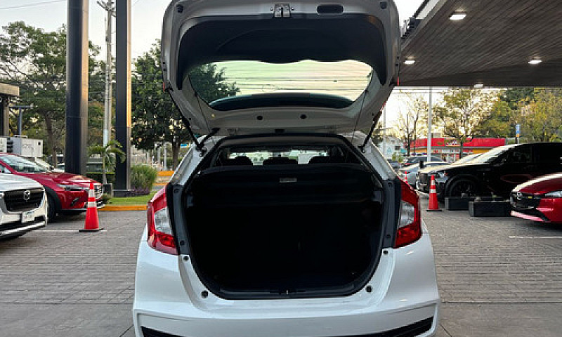 Honda Fit 2020...