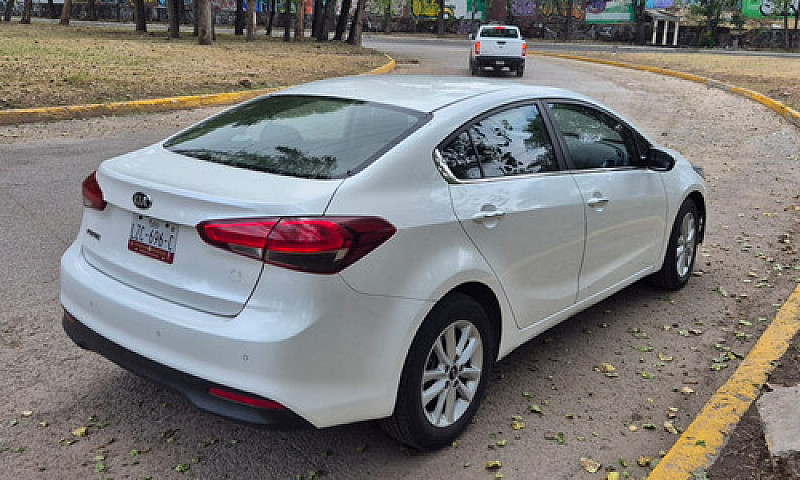 Kia Forte 2.0 Lx At...