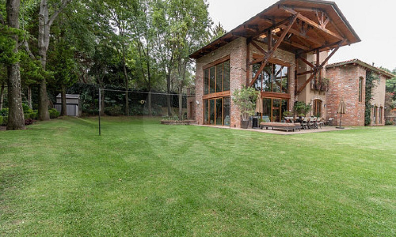 Casa En Venta Con Am...