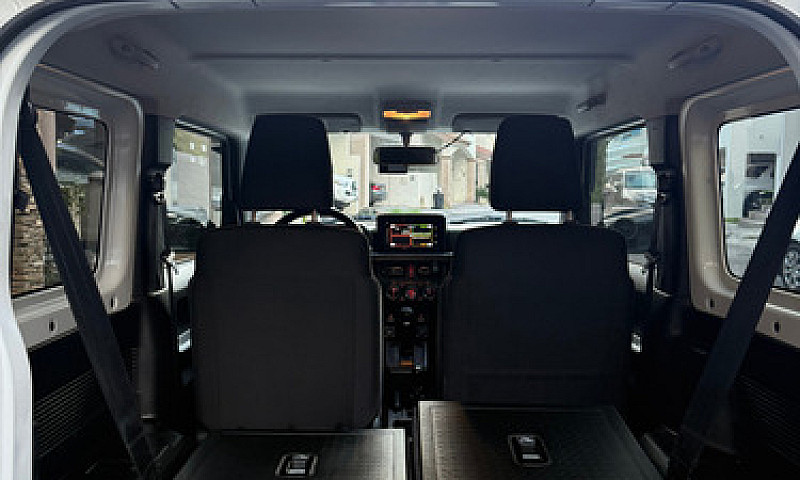 Suzuki Jimny 1.5 Glx...