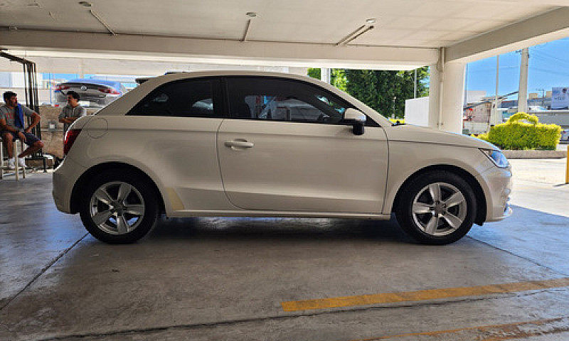 Audi A1 2016...