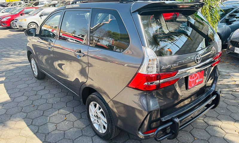 Toyota Avanza 2021...