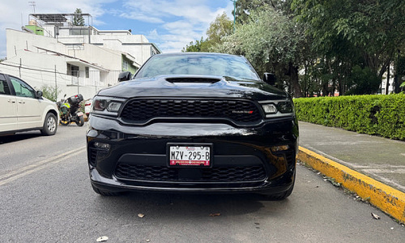 Dodge Durango 5.7 V8...
