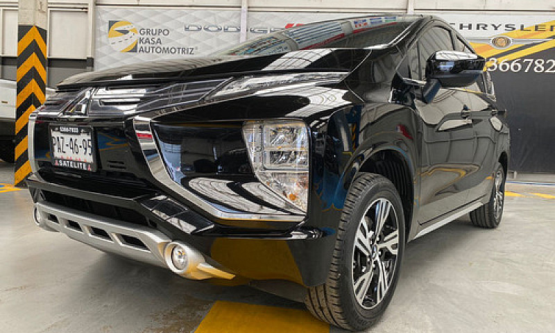 Mitsubishi Xpander 2...
