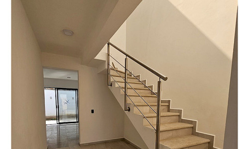 Casa Nueva En Exclus...