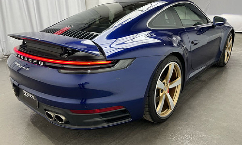 Porsche 911 2022...