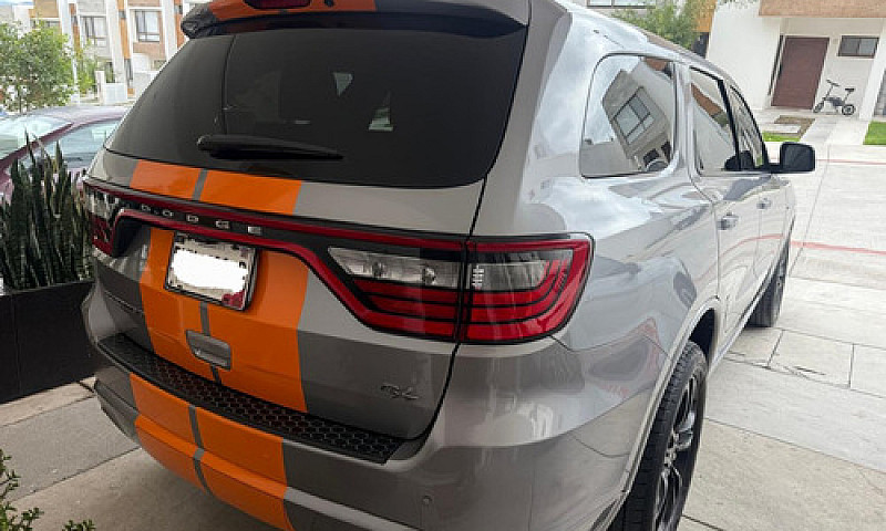 Dodge Durango 5.7 V8...