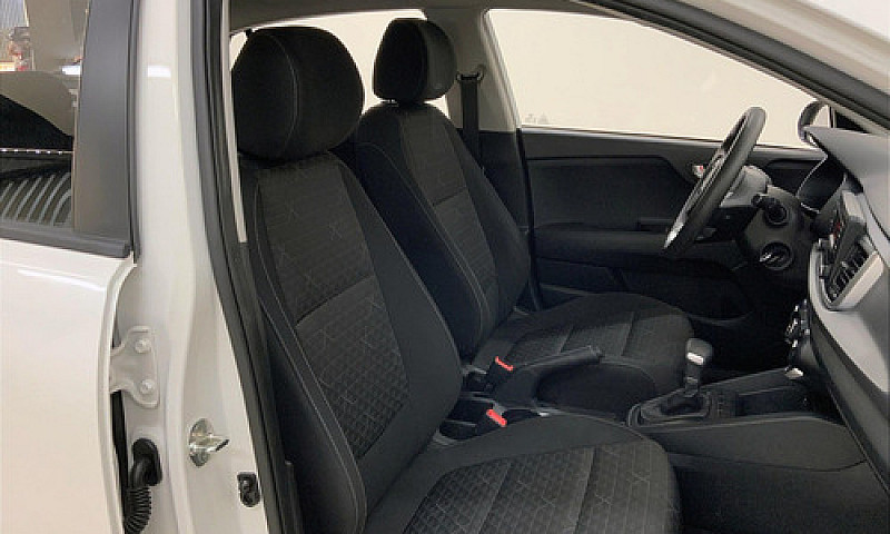 Kia Rio 2018...