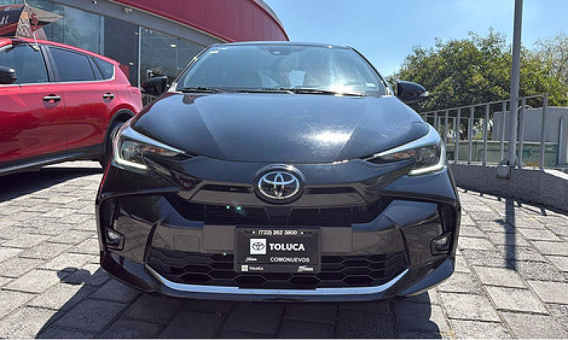 Toyota Yaris 2023...