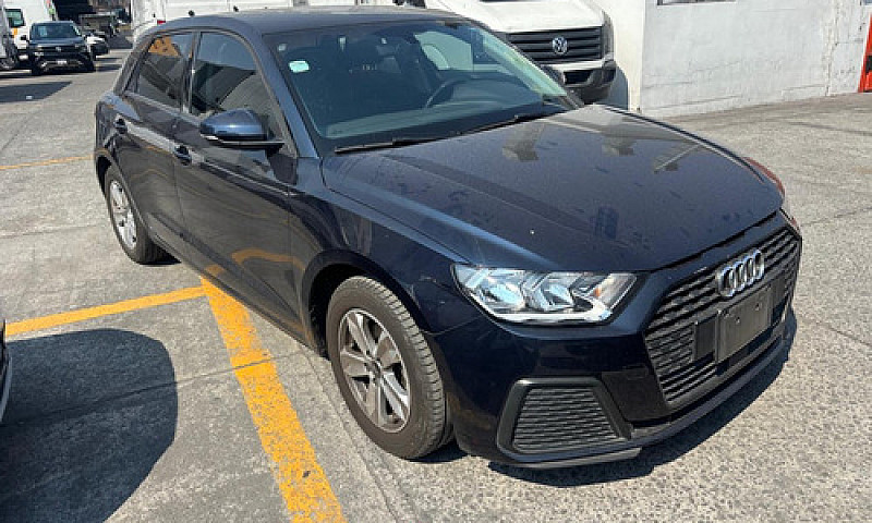 Audi A1 1. 0 Sportba...