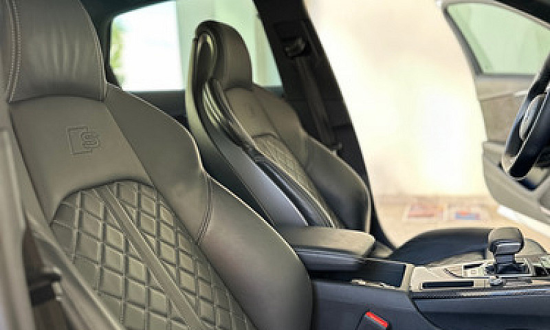 Audi S4...