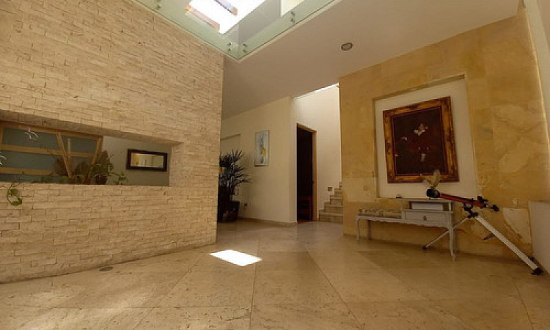 Casa En Venta En Bel...
