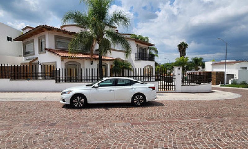 Nissan Altima 2.5 Ad...