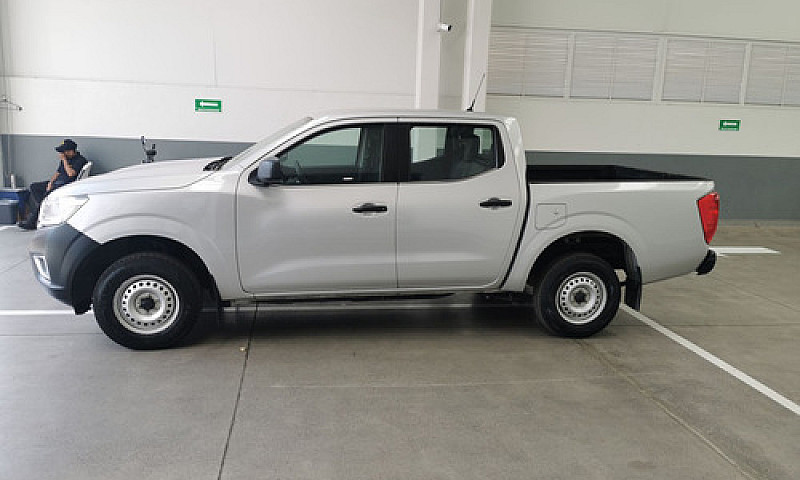 Nissan Np300 2016...