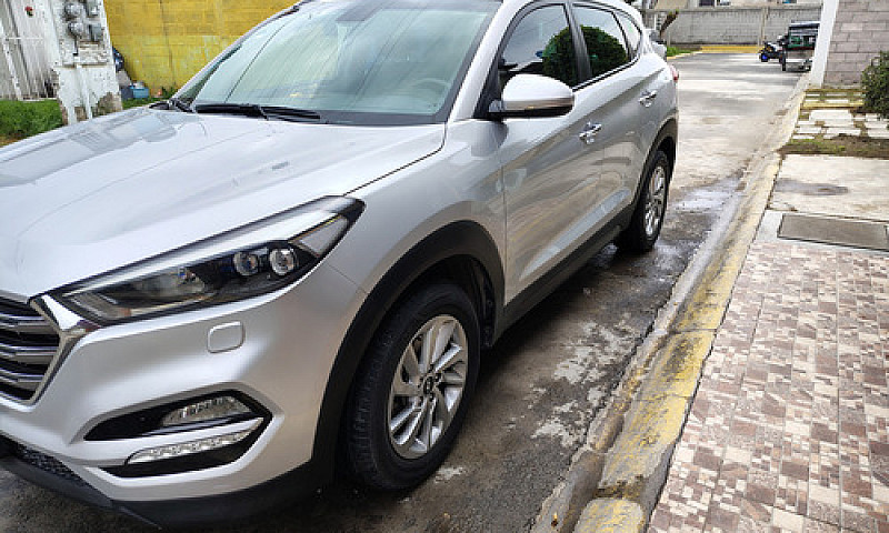 Hyundai Tucson 2.0 L...