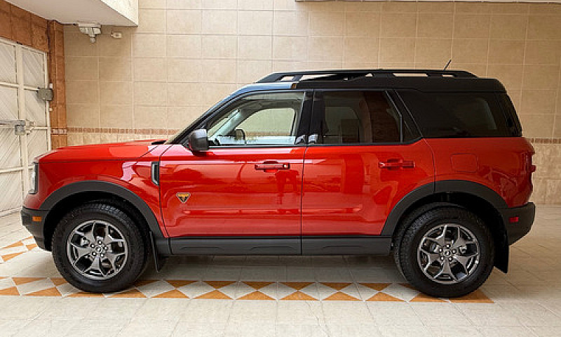 Ford Bronco Sport 2....
