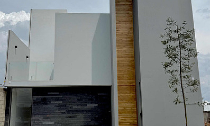 Casa Minimalista Con...