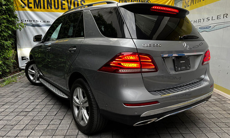 Mercedes Benz Clase ...