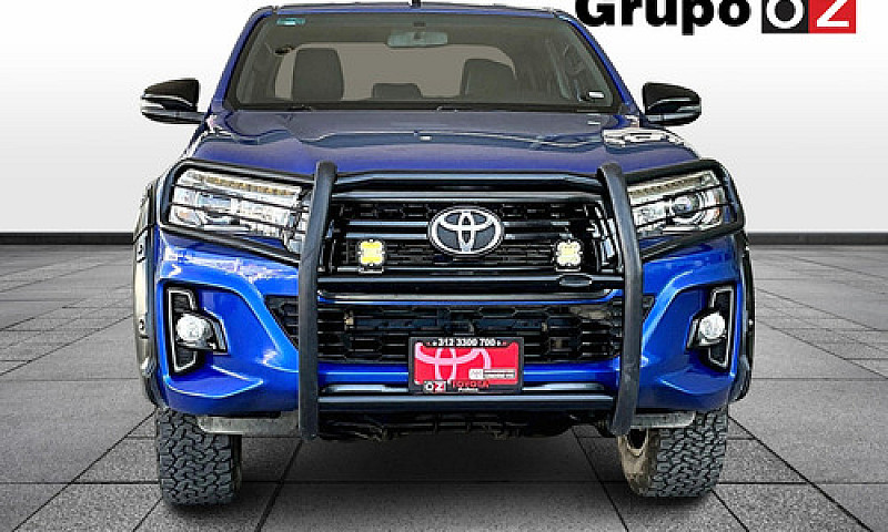 Toyota Hilux 2020...